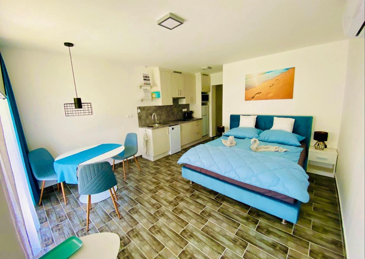 Lilac Apartman Balatonlelle Eksteriør billede