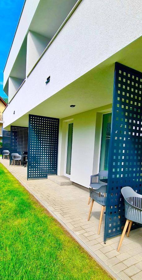 Lilac Apartman Balatonlelle Eksteriør billede