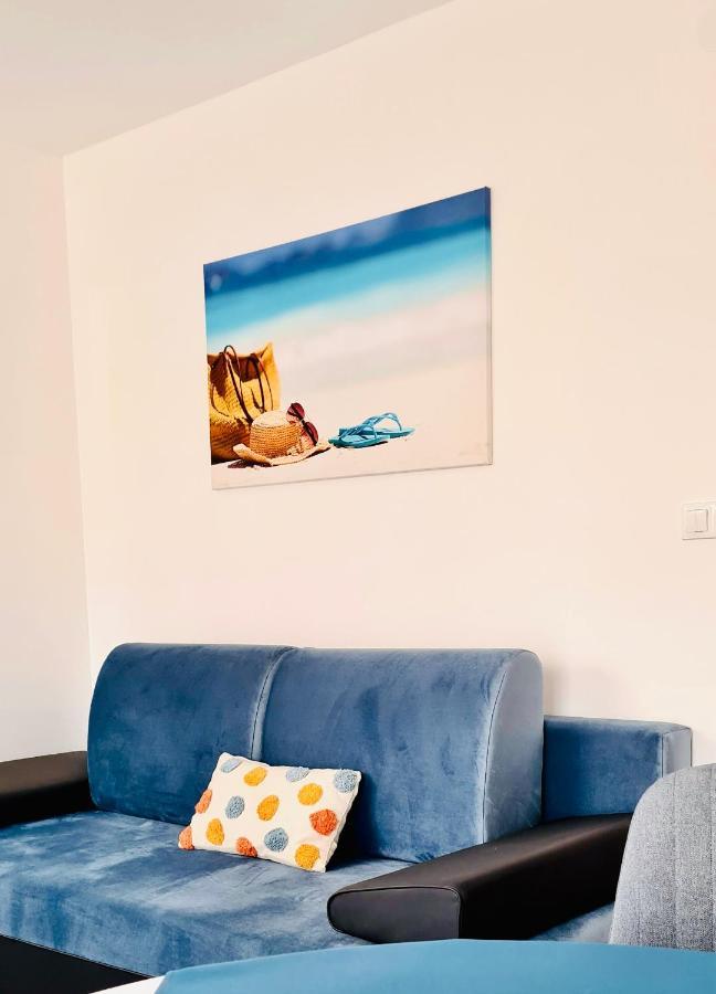 Lilac Apartman Balatonlelle Eksteriør billede